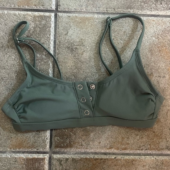 Xhileration Army Green/Olive Ribbed Button Up Bikini Top Sz S - Picture 1 of 3